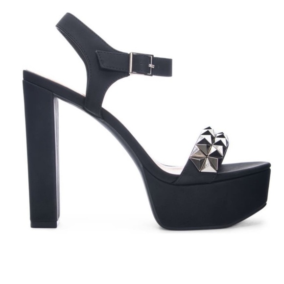 Chinese Laundry Black Arnette Studded Platform Sandal NEW - Picture 6 of 7